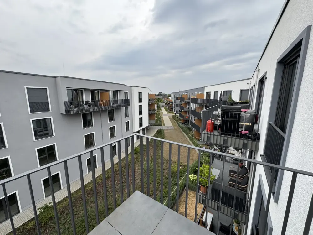 4-Room Apartment with High-End Features in Hürth