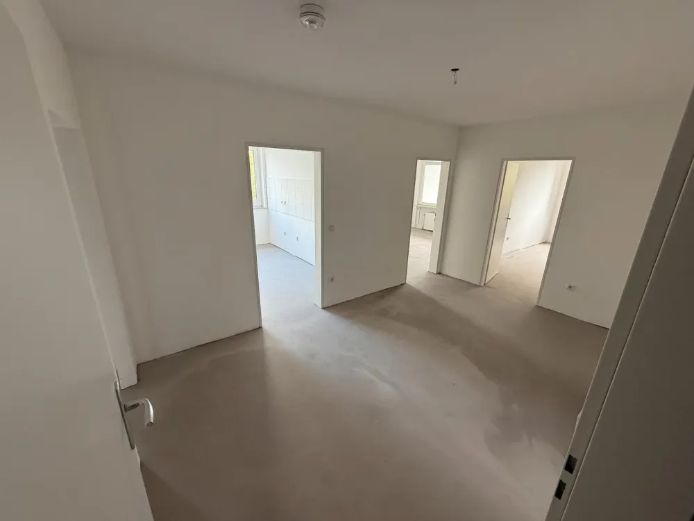 3-Raum-Wohnung mit Balkon und Weitblick. WBS erforderlich!