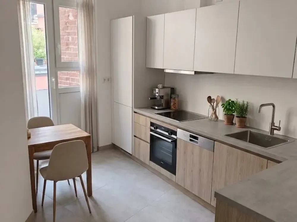 Stuttgart-Süd Calling, 3 Zimmer, Balkon, modernisiert