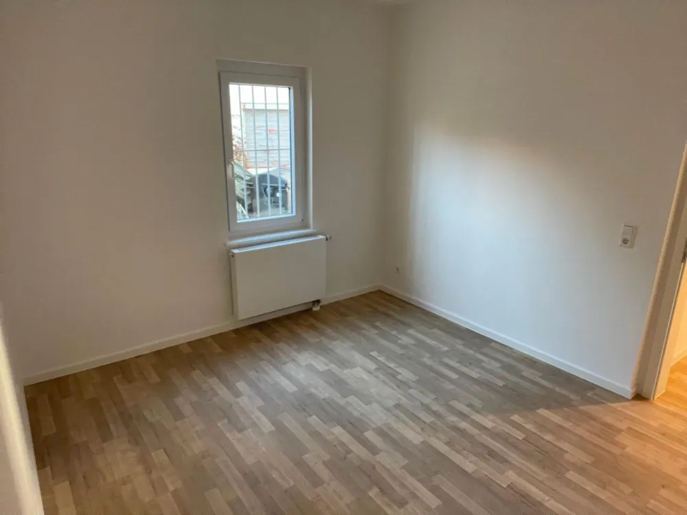 2 Zimmer Stadtwohnung hochwertig, hell mit Top-Anbindung