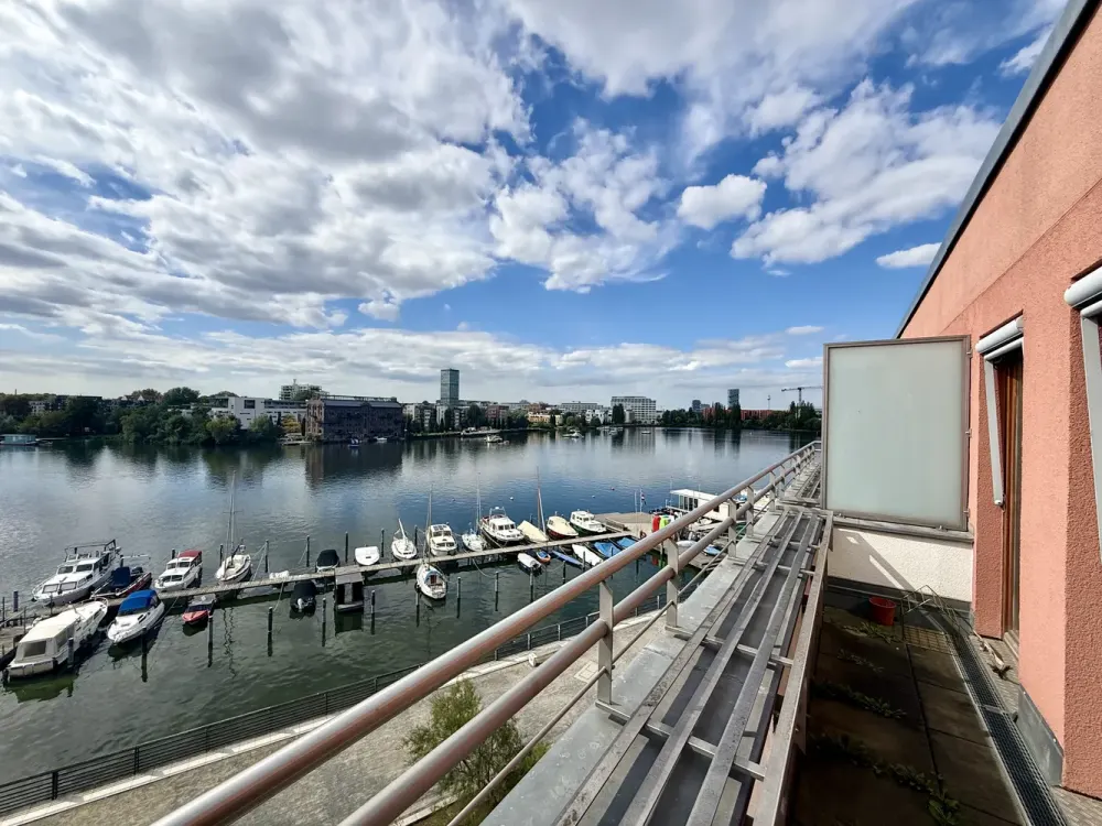 Maisonette mit Wasserblick & Dachterrasse & Südbalkon