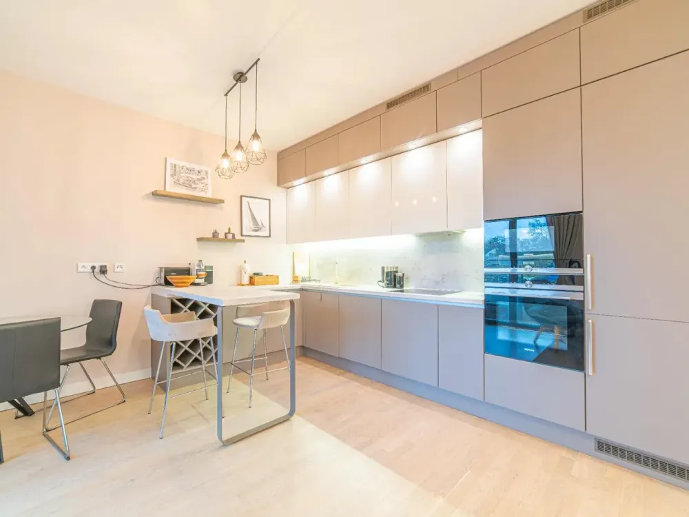 Luxurious 2 room new build with balcony in Wilmersdorf