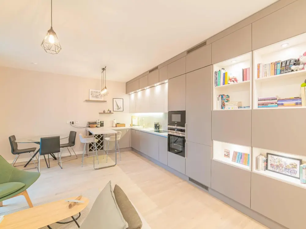 Luxurious 2 room new build with balcony in Wilmersdorf