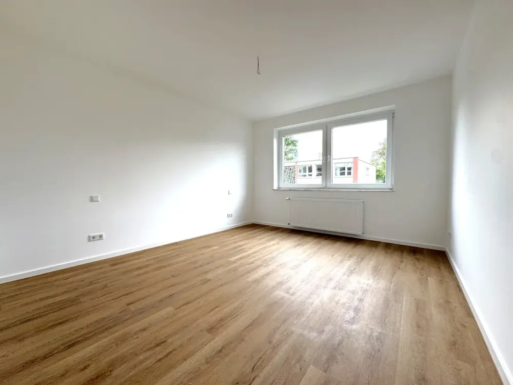 Moderne kernsanierte 2-Zimmer-Wohnung mit Balkon in zentraler Lage von Düsseldorf-Mörsenbroich