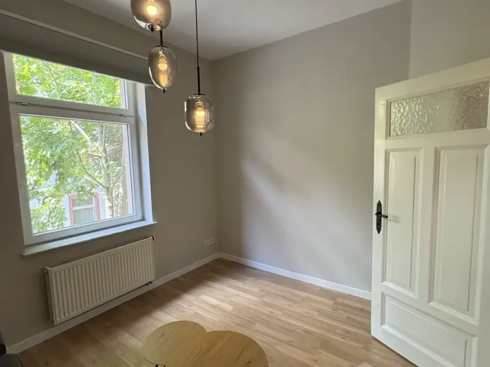 High-quality furnished 2-room apartment with modern comfort and top equipment