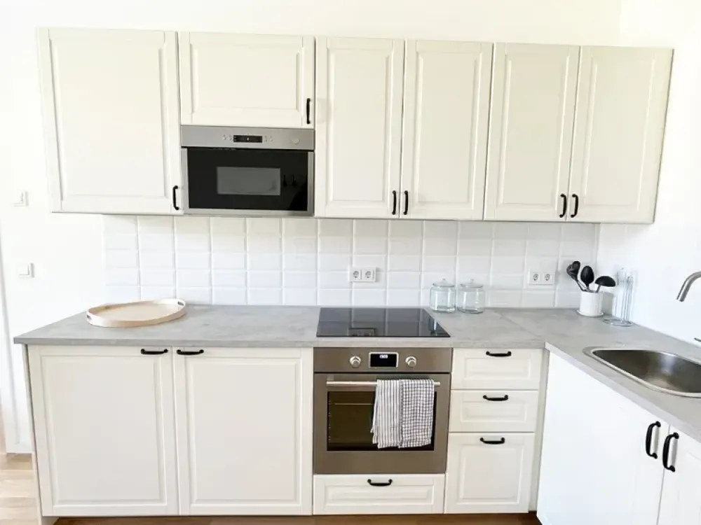 furnished studio apartment with a balcony in a new building in the heart of Lichtenberg