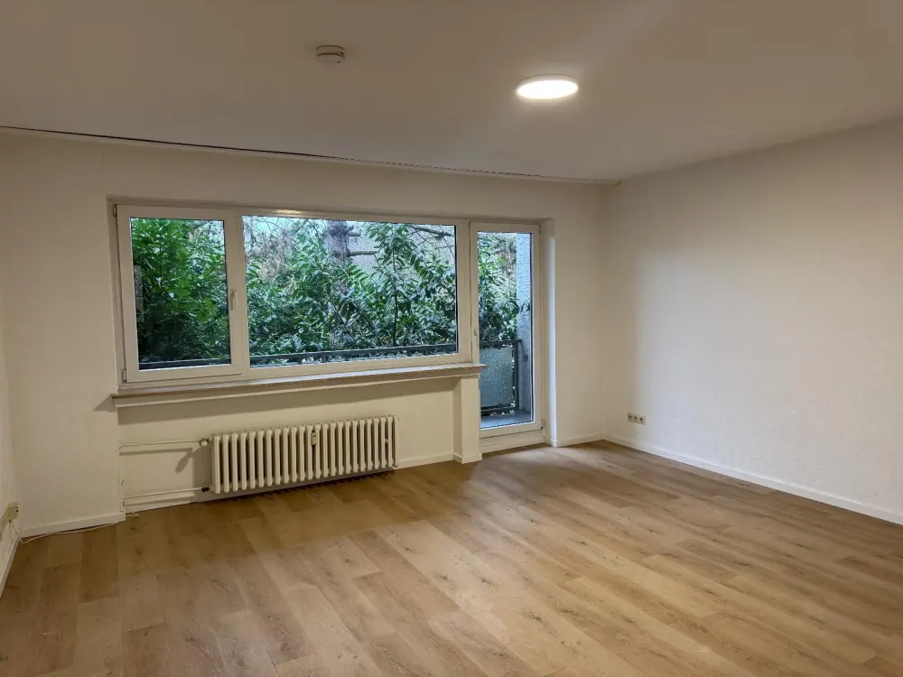 WG-Zimmer in 3er-WG mit Balkon, Köln-Ostheim