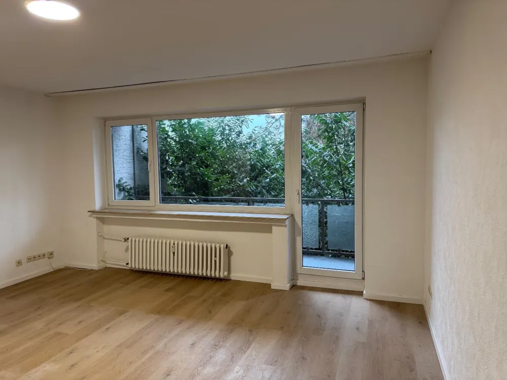 WG-Zimmer in 3er-WG mit Balkon, Köln-Ostheim