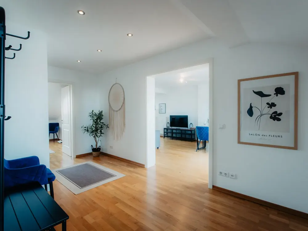 Helle möblierte 2-Zimmer mit Dachterasse in Leipzig Zentrum-Nord