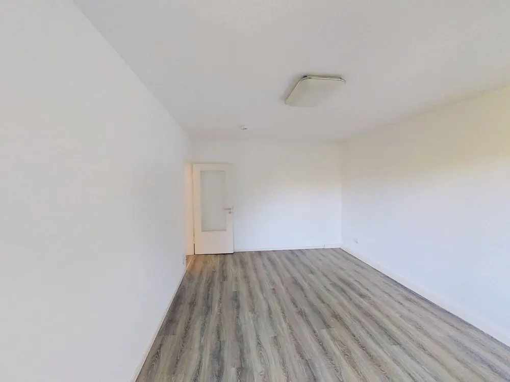 Familienfreundliche 3-Zimmer-Wohnung inkl. Balkon, umfangreich renoviert in Heiligenhaus