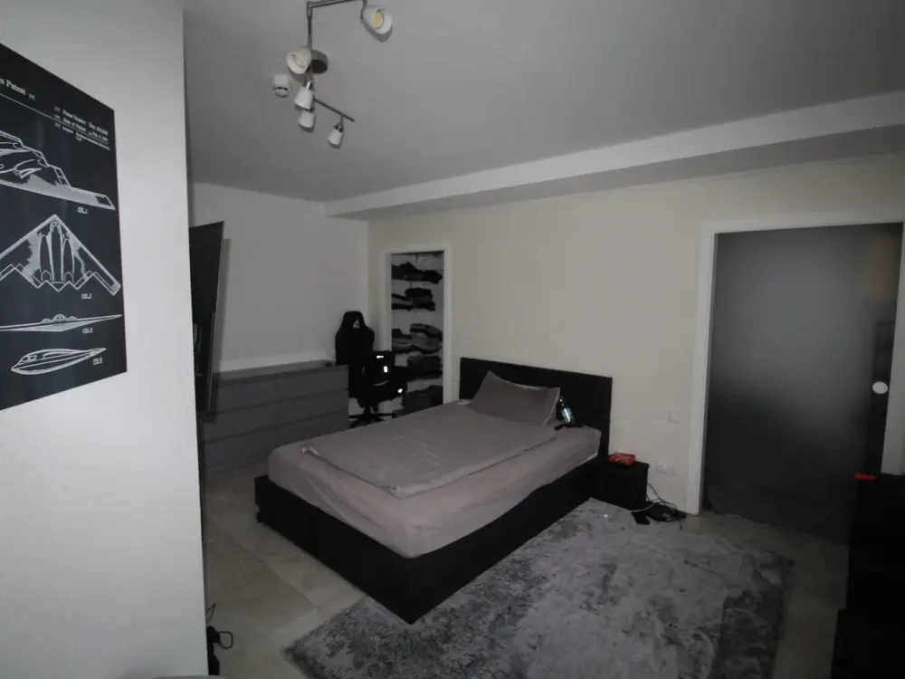 Moderne 2 Zimmer Wohnung im 2 Familienhaus.