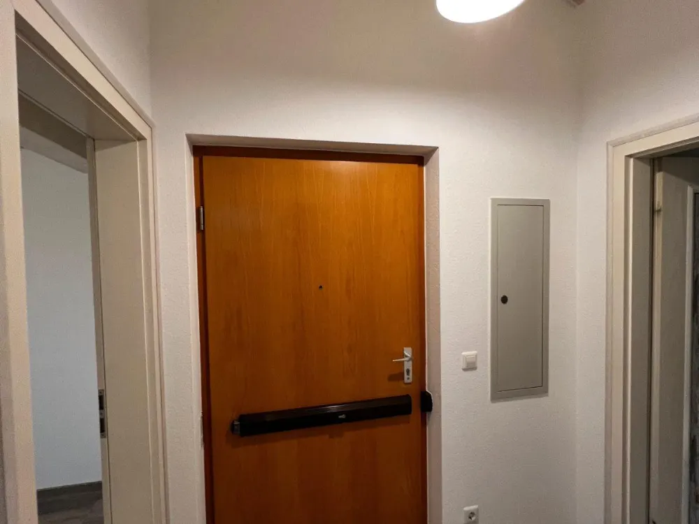 Chice, frisch renovierte 3-Zimmer DG-Wohnung mit toller Aussicht