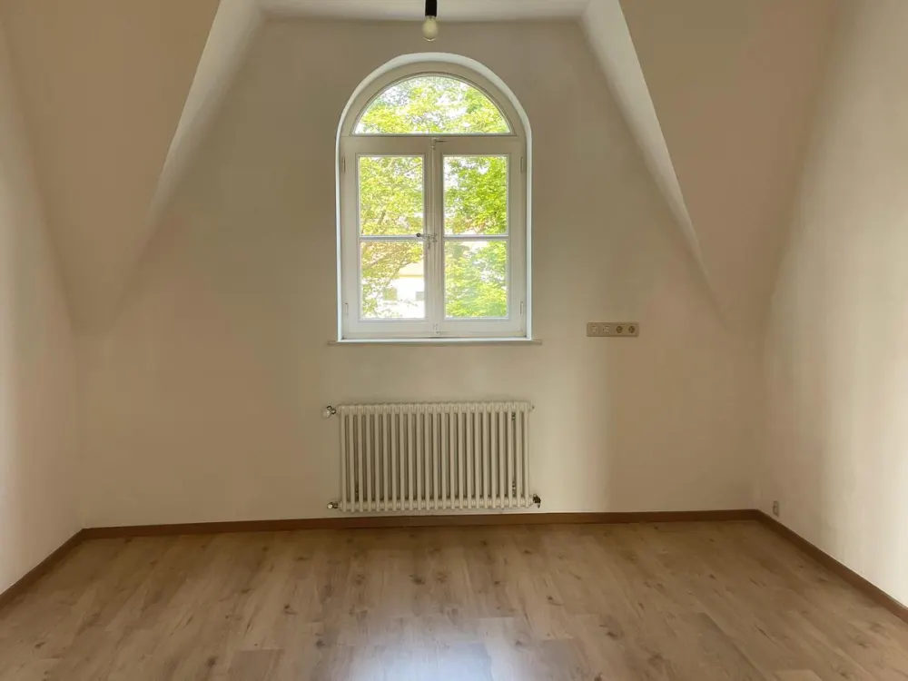 Dachgeschoss Maisonette Wohnung