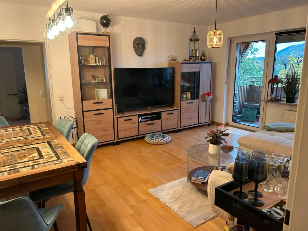 3-Room Apartment in Sankt Ingbert Süd with Garage