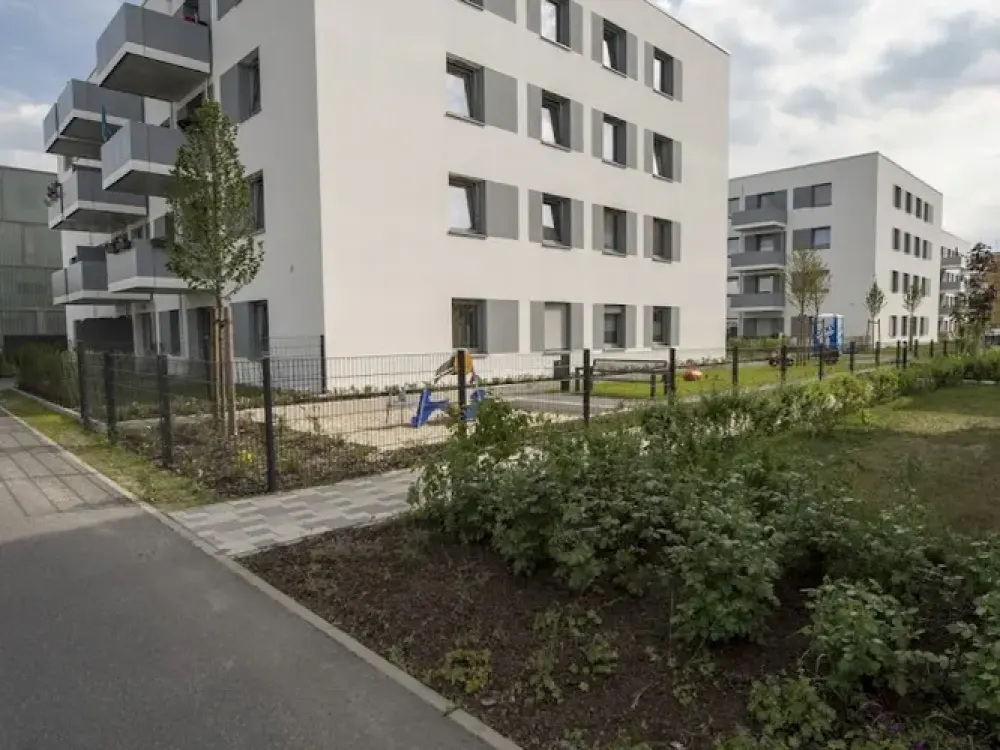 Zentral gelegene Wohnung - gerne Studenten oder Azubis * Anmietung nur mit Wohnberechtigungsschein *