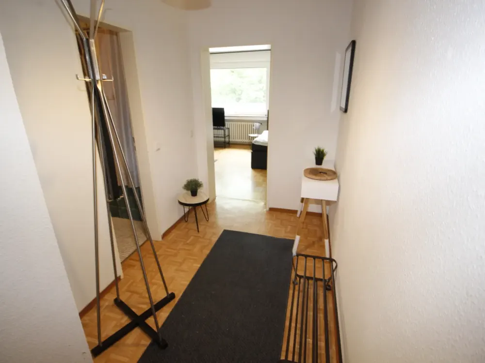 City Apartment 1-Room Furnished Apartment Including Wi-Fi, TV & Electricity