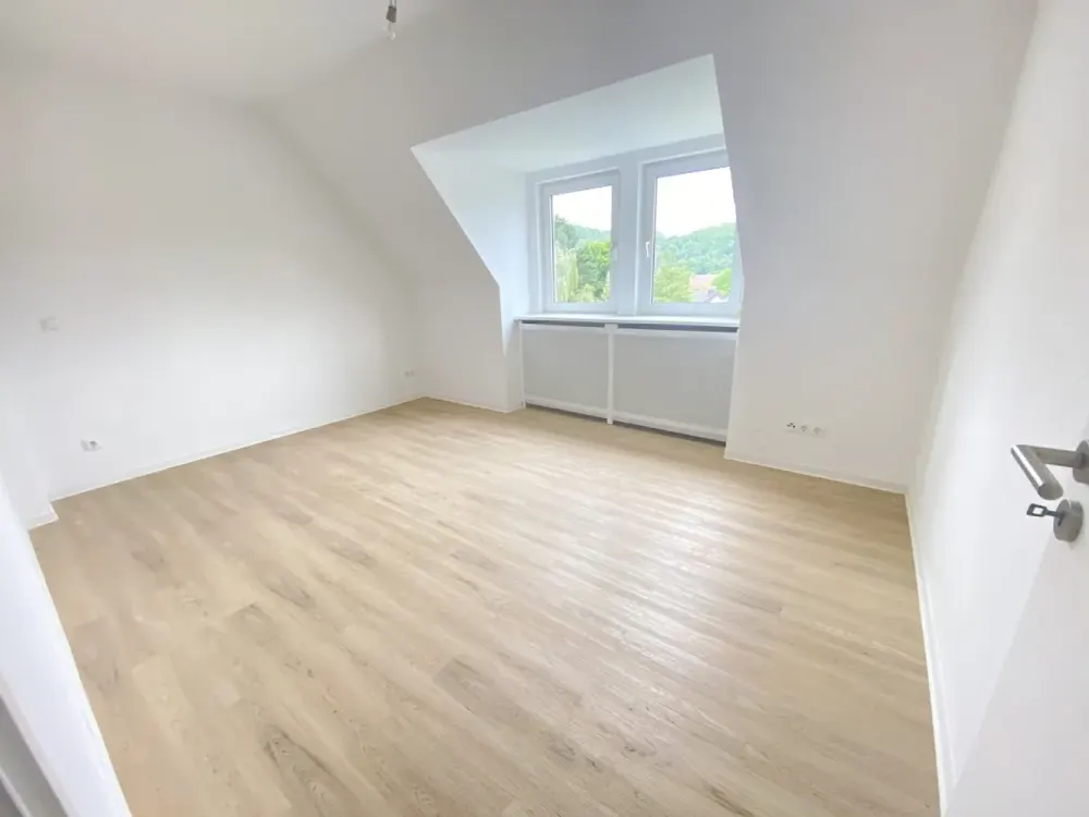 Schöne 2 Zimmerwohnung mit Esszimmer