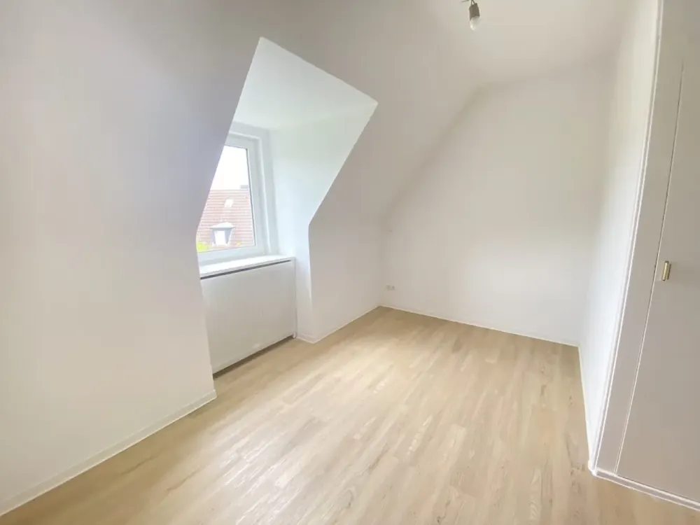 Schöne 2 Zimmerwohnung mit Esszimmer