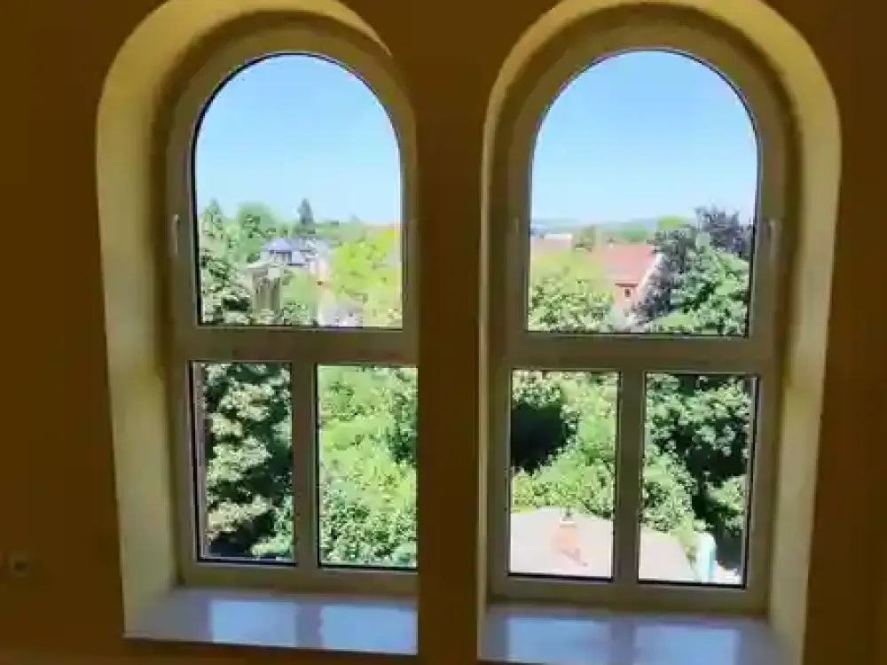 لوفت للإيجار
