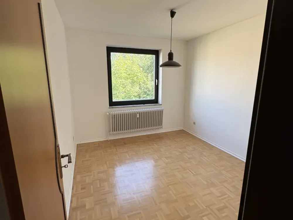 Practical 3-Room Apartment in Achim