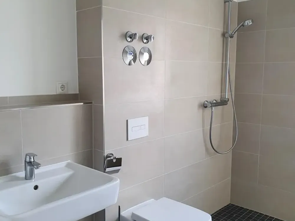 Schöne helle 2-Zimmer Wohnung Berlin Karlshorst