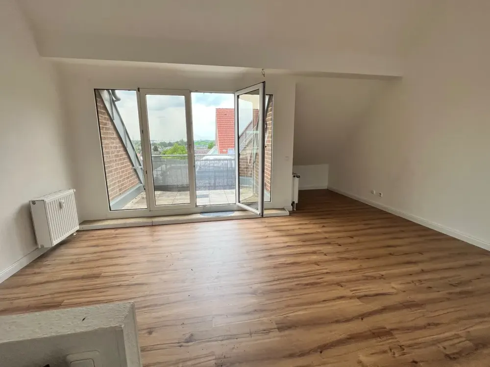 Helle 3-Zimmer-Maisonette mit Balkon in Düsseldorf-Wersten