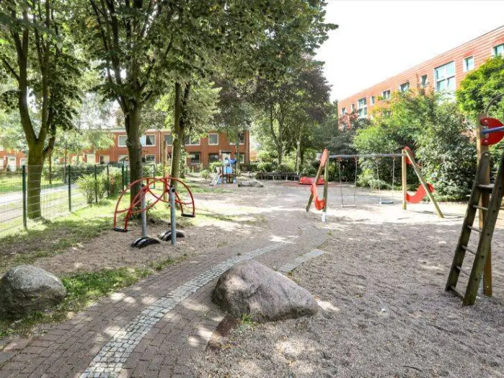2-room apartment with urgency certificate for rent