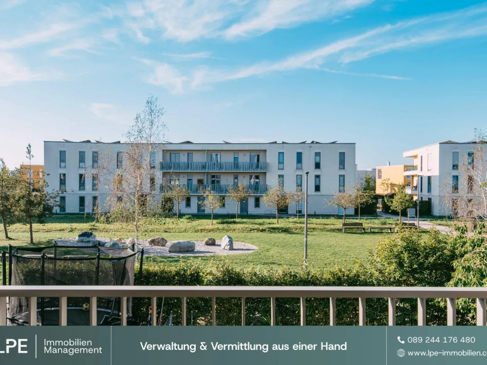 3-room apartment with en suite bathroom and southwest balcony in Vaterstetten | available immediately