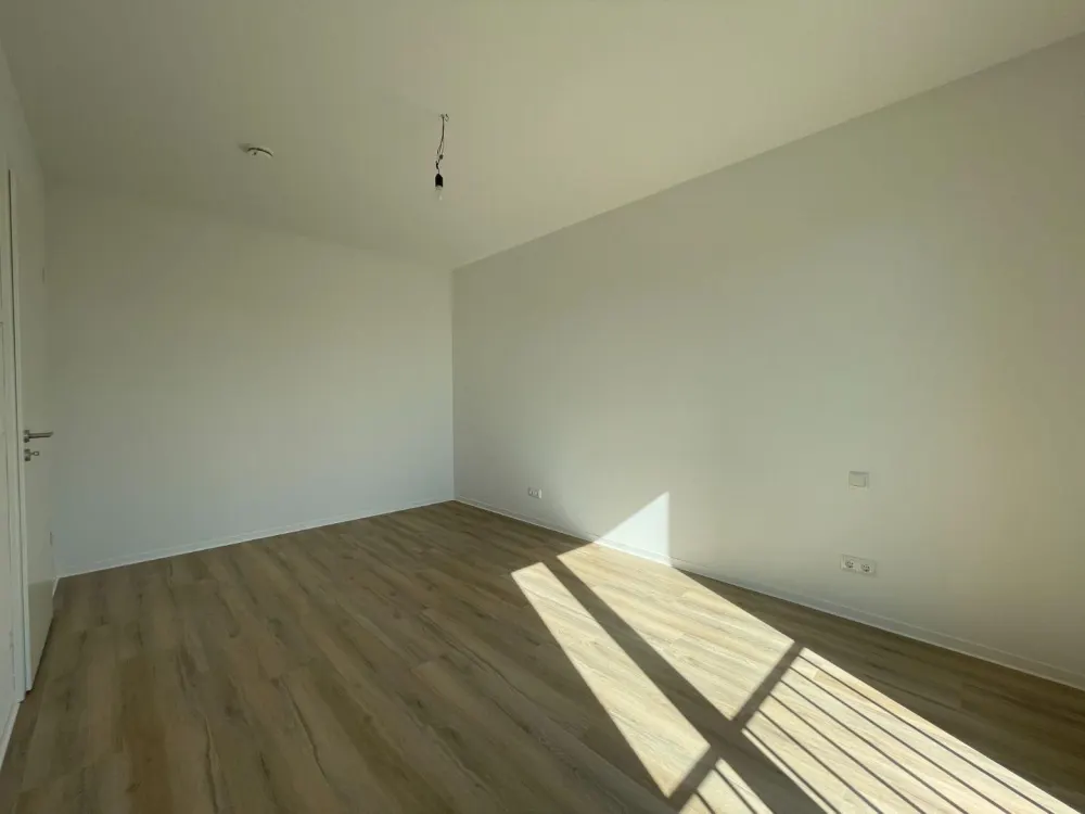 Stilvolle 2-Zimmer-Neubauwohnung mit Dusche und Loggia im Zentrum-Ost | Optional mit EBK
