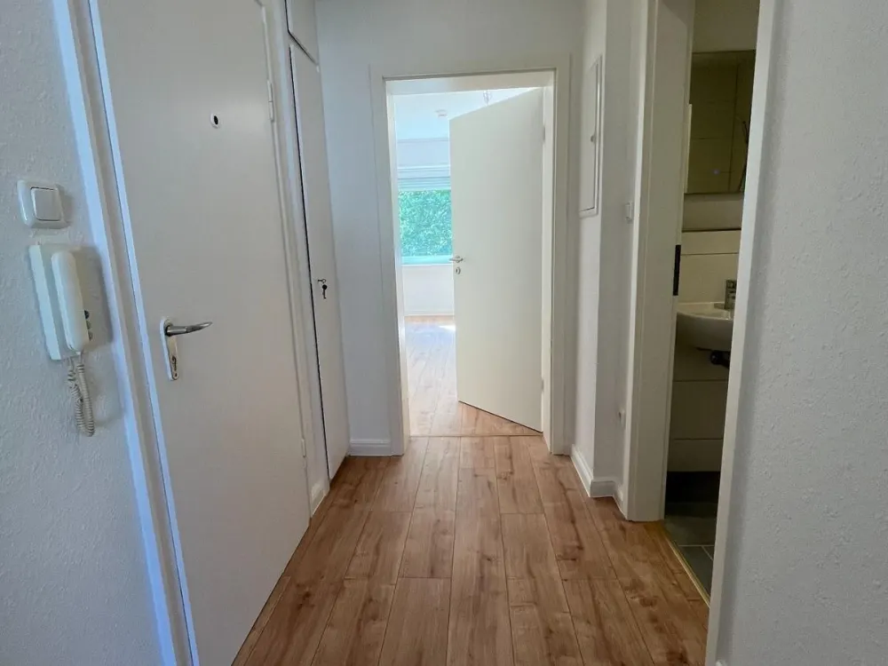 Erstbezug nach Sanierung, schöne 1 Zimmerwohnung in Stöcken mit Blick ins Grüne!
