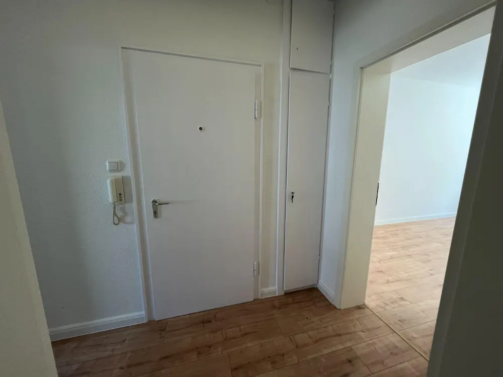 Erstbezug nach Sanierung, schöne 1 Zimmerwohnung in Stöcken mit Blick ins Grüne!