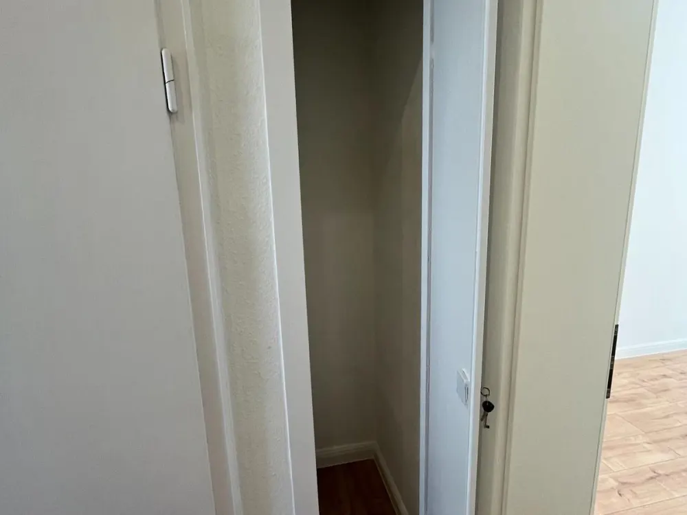 Erstbezug nach Sanierung, schöne 1 Zimmerwohnung in Stöcken mit Blick ins Grüne!