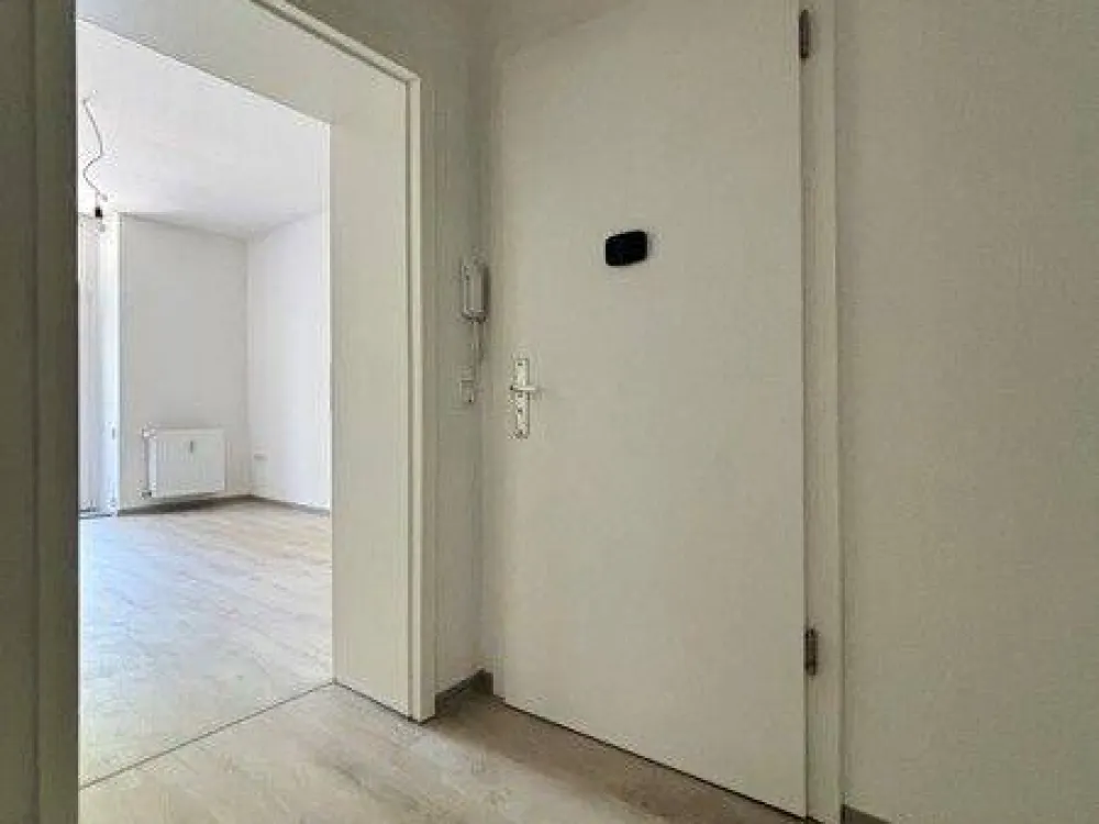 TOP renovierte 2-Zimmer Wohnung am Waldrand