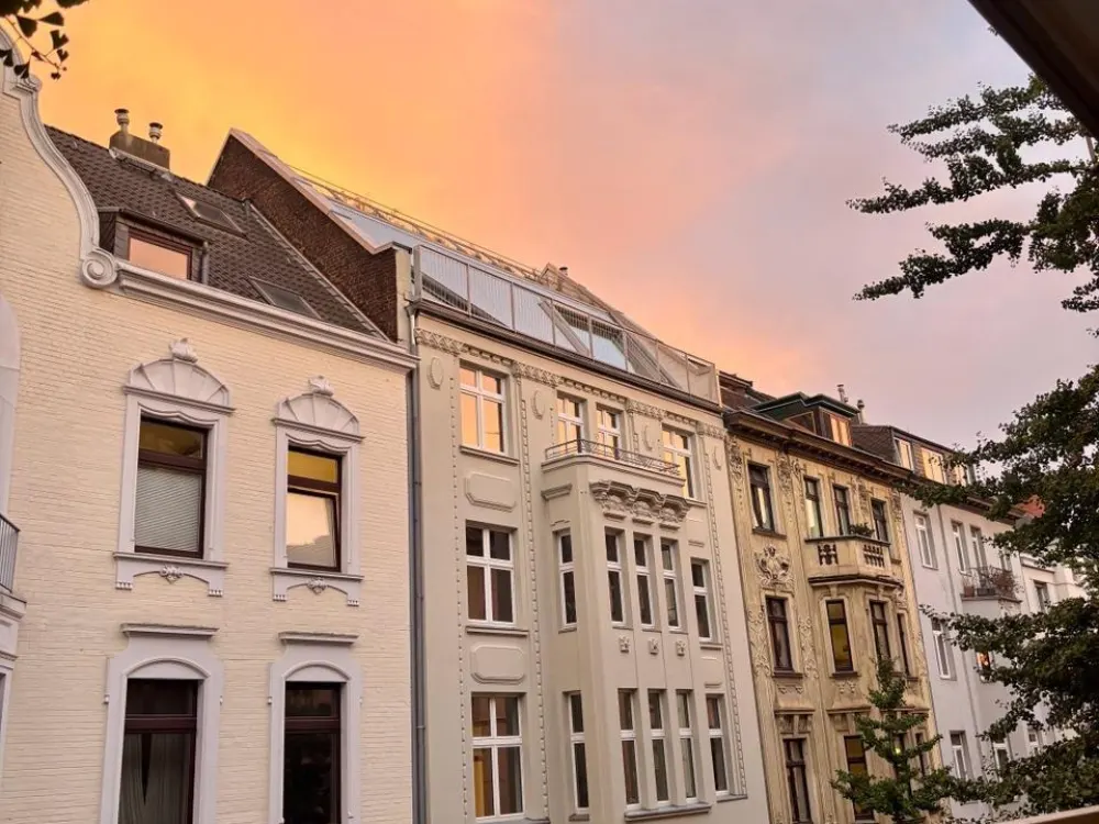 Wunderschöne voll-möblierte Wohnung im Herzen von Unterbilk