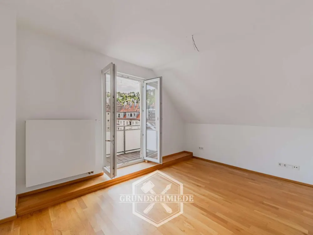Geräumige 4-Zimmer-DG-Maisonette in bester Lage des Stuttgarter Südens