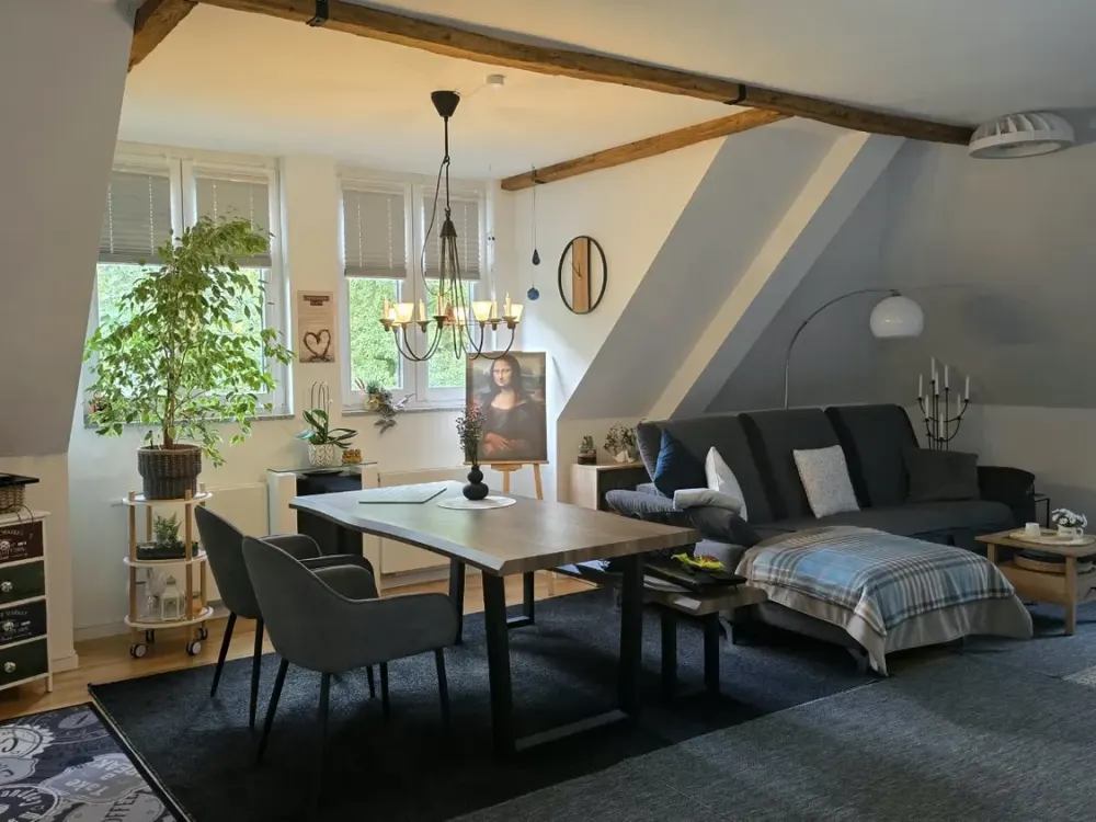 Traumwohnung in Traumlage 🤗, Exklusive 3-Zimmer-im DG mit großer Sonnenloggia im Lehrhöfer Park!