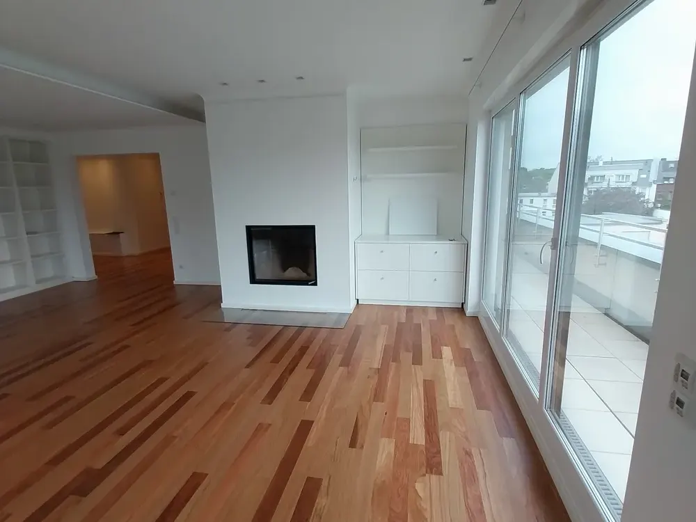 Penthouse in zentraler Innenstadtlage in Hilden: Großzügiges Wohnen auf 215 m²