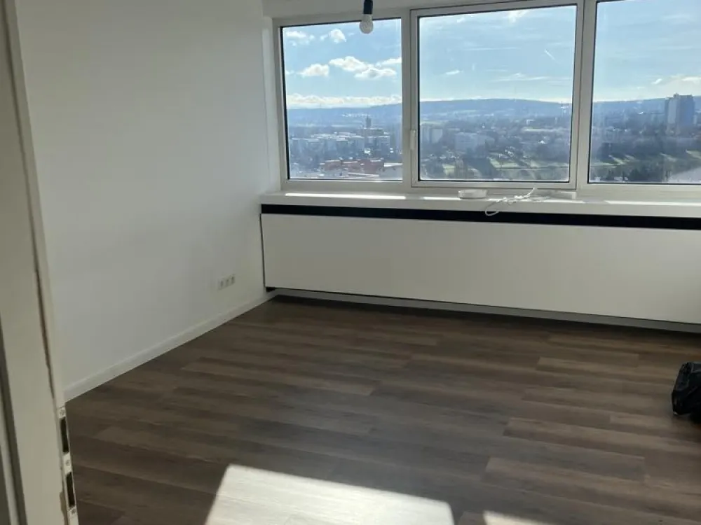 2-Zimmer Wohnung mit EBK für Pendler, Paare oder als WG!