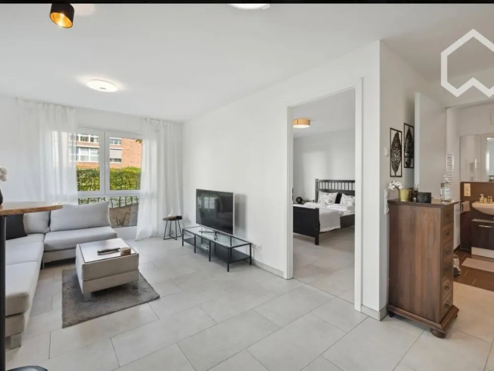 Möbiliertes 2 Zimmer Apartment mit Garten in Köln