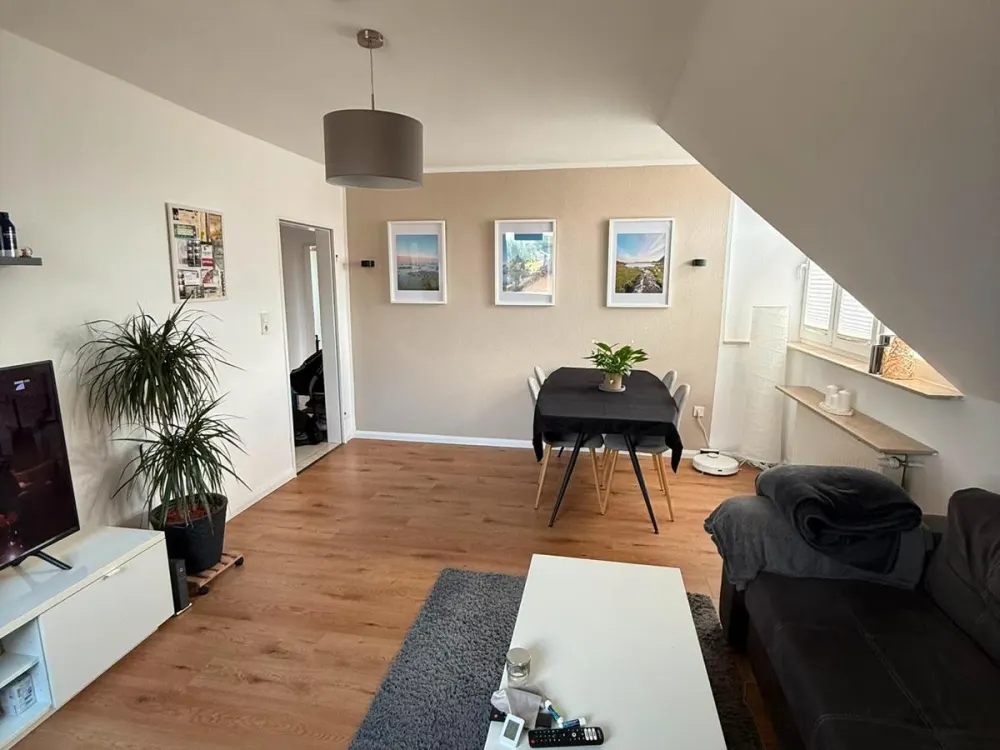 Helle 3-Zimmer-Dachgeschosswohnung in Garbsen-Horst, ca. 63 m²