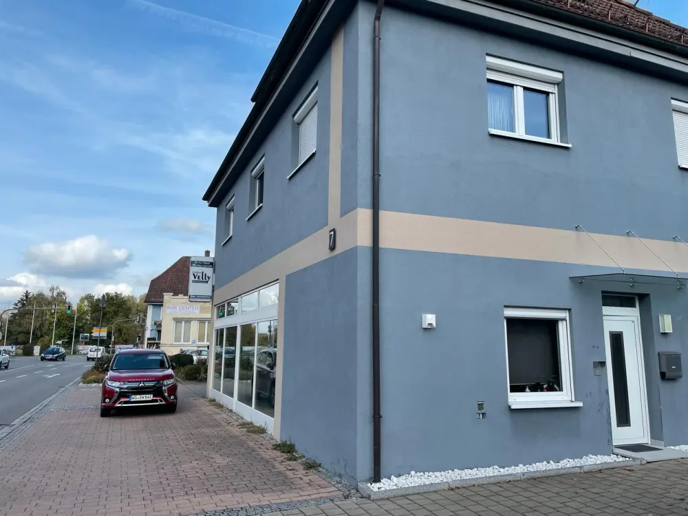 Charming Attic Apartment with Private Sauna and New Kitchen