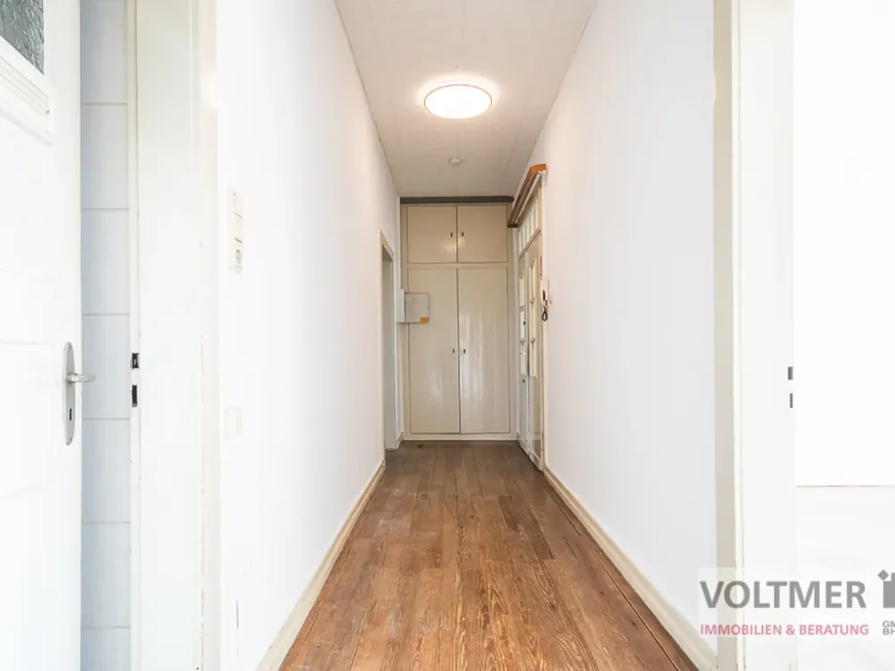 OLD BUILDING CHARM - spacious 4-room apartment with balcony in Spiesen-Elversberg!