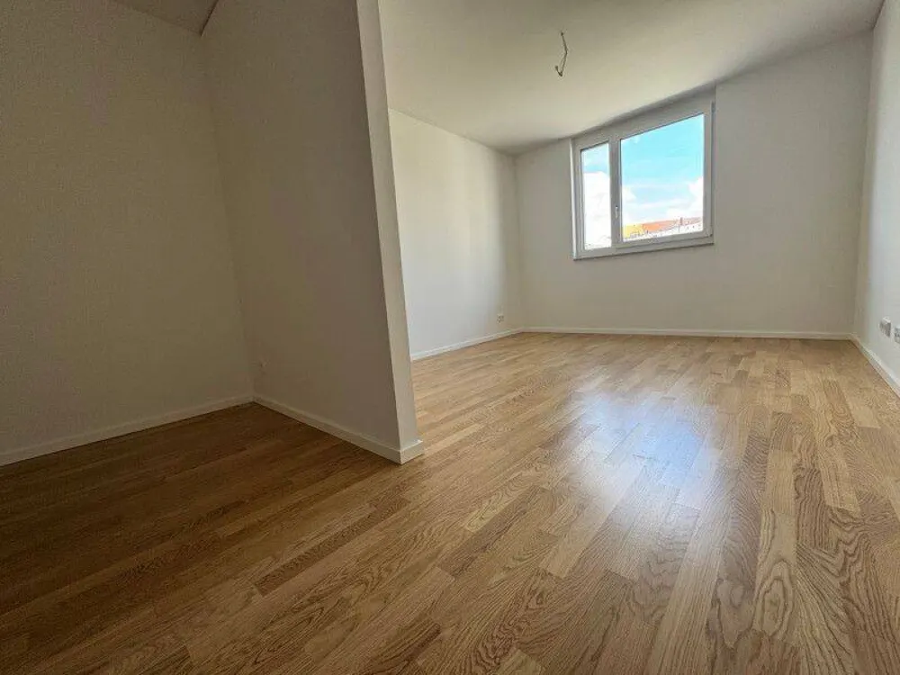 Preiswertes, günstig geschnittene 3-Zimmer Wohnung im Erstbezug