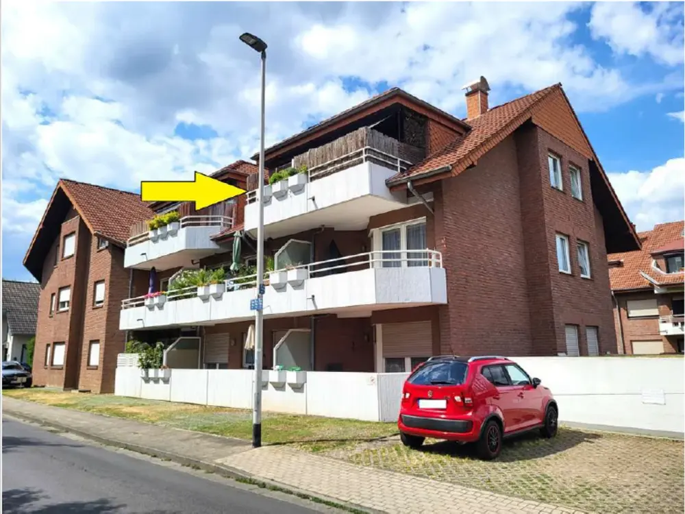 Gemütliche Wohnung im Landhausstil mit Kamin, Balkon und Garage in zentraler Lage von Grevenbroich