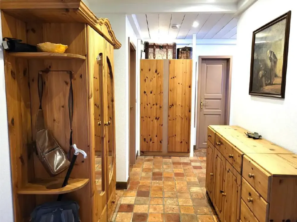 Gemütliche Wohnung im Landhausstil mit Kamin, Balkon und Garage in zentraler Lage von Grevenbroich