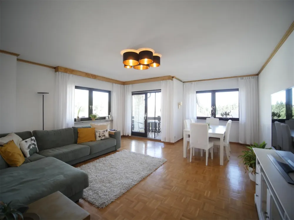 Geräumige Wohnung oberhalb des Klosters