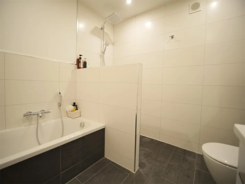 Geräumige Wohnung oberhalb des Klosters