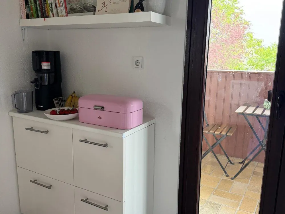 3 Zimmer Wohnung mit Balkon / Stellplatz / Garage zu vermieten