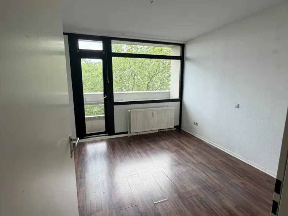 [LIS-10802] Helle 3-Zimmer-Wohnung mit Balkon in Köln-Weiden