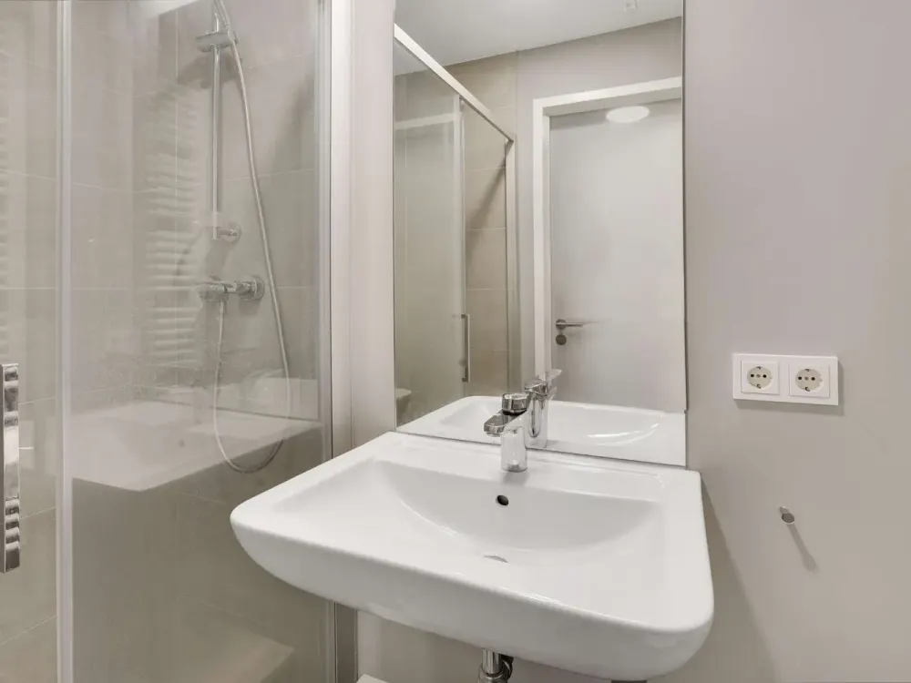 Dein Start ins Wintersemester: Möbliertes & zentrales Apartment in Köln Ehrenfeld | Classic Studio